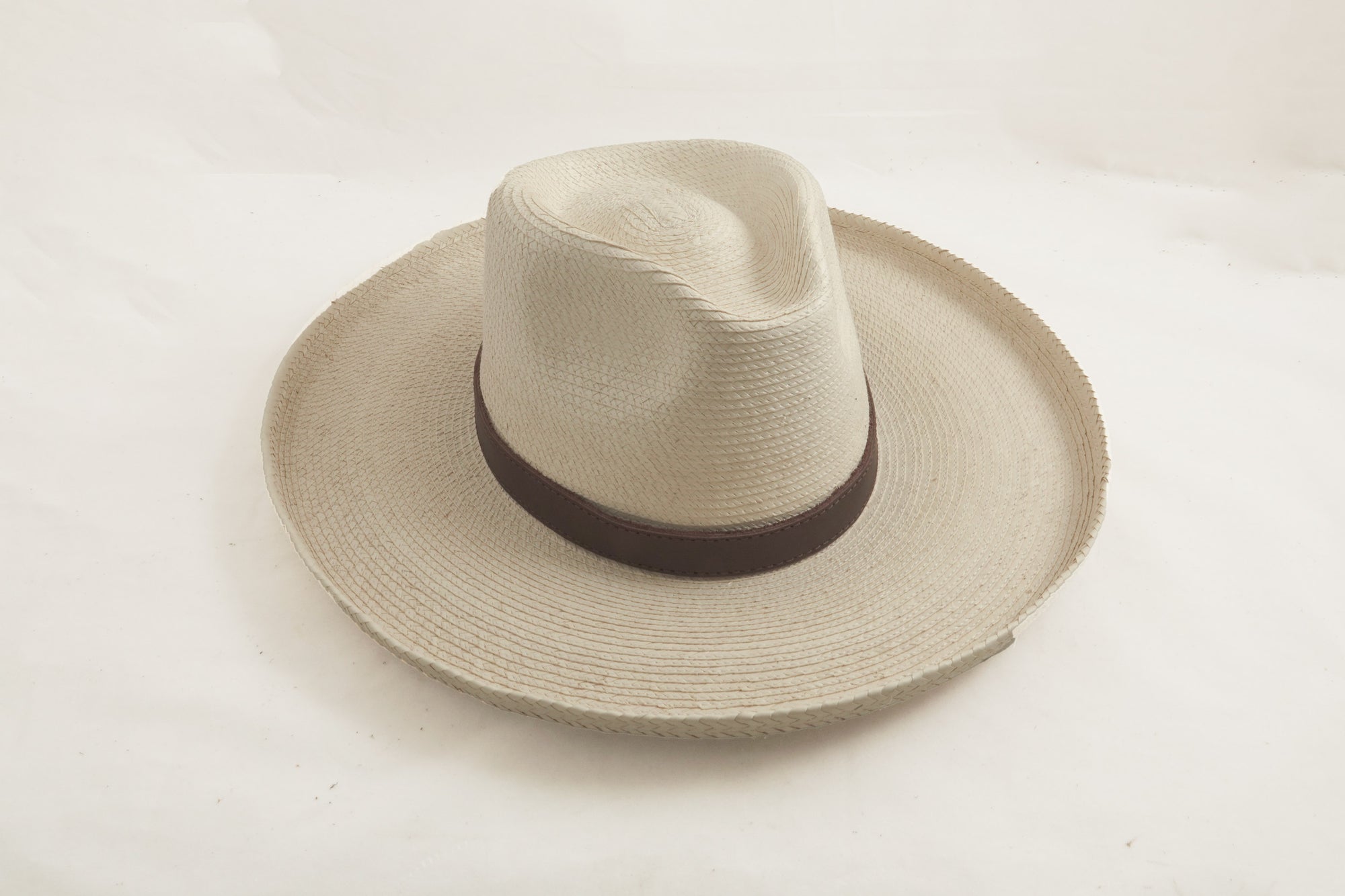 Wide Pencil Brim